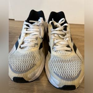 Adidas Running Shoes US 8
